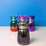 تراول ماگ یا ماگ مسافرتی جدیدترین نسل ماگ است. تراول ماگ ها به علت پوشش خاصشان عایق هر گونه حرارت یا سرما می باشند و نوشیدنی را تا ساعت ها در یک دمای خاص نگه می دارند. تراول ماگ هولوگرامی خرسی برای سفر، کمپینگ و حتی مصرف روزمره کاملا مناسب است. تراول ماگ هولوگرامی خرسی چندین برابر دیگر ماگ ها مایعات را خنک یا گرم نگه می دارند.